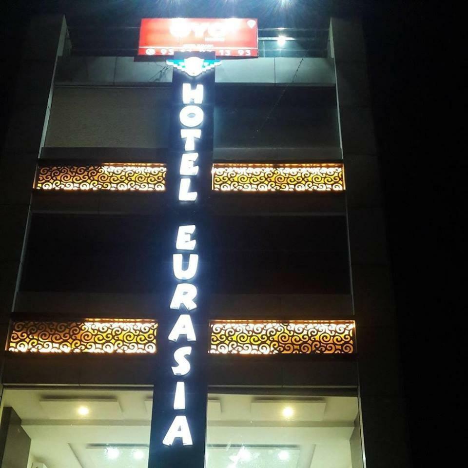 Hotel Eurasia Zirakpur Екстериор снимка